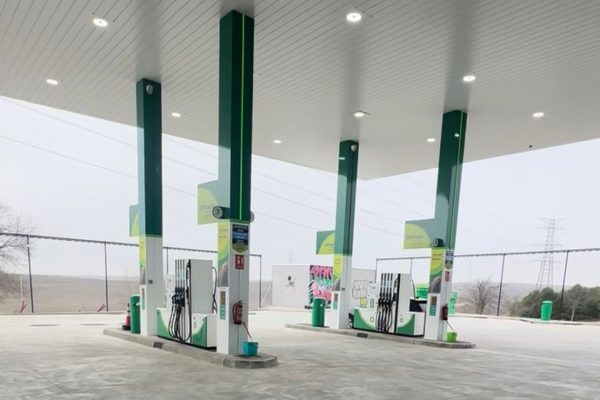 SURTIDORES BP LA GAVIA