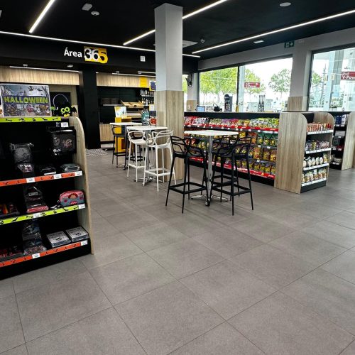 Tienda Tormo parte atras